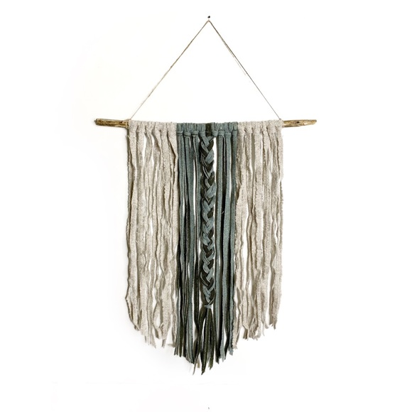 Pendleton Medium Wall Hanging - Picture 2 of 2